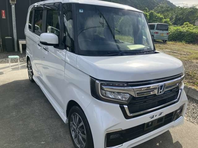 ホンダ N-BOXカスタム 