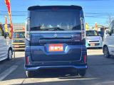 新車と同様の保証(有料)がつけられます。また各地域の店舗に最新の大型整備工場とプロメカニックが常駐しておりアフターメンテナンスもお任せください。