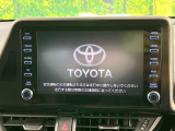【純正ナビ】人気の純正ナビを装備しております。ナビの使いやすさはもちろん、オーディオ機能も充実!キャンプや旅行はもちろん、通勤や買い物など普段のドライブも楽しくなるはず♪