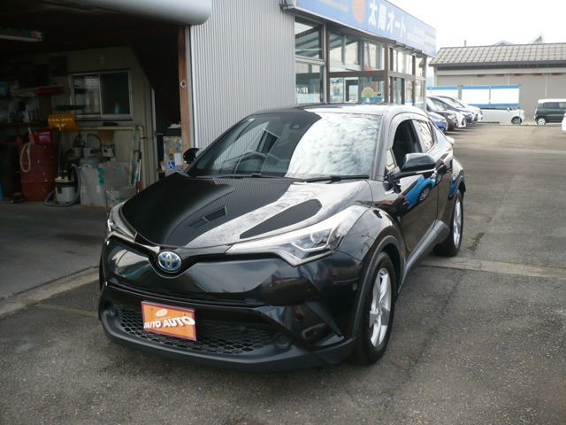 トヨタ C-HR 