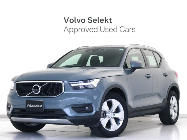 XC40 B3 モメンタム