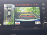駐車時の安全をサポートするバックモニター。狭い場所での運転も安心して行えます。ガイドライン表示も便利です。