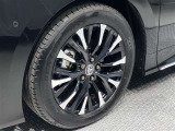 ロングラン保証付き。トヨタのお店で中古車をお買い上げいただいたすべてのお客様に安心で快適なカーライフをお約束する1年間の保証です。