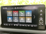 多彩なオーディオソースに対応した画面で、お好みの音楽を存分にお楽しみ頂けます。明るく見やすいディスプレイで操作も簡単です。