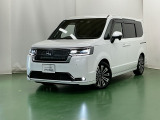 新しいハイブリッドシステムe:HEVは市街地走行では電気自動車に近いハイブリッドシステムでモーターが主役で走行します。充電の為にエンジンが始動しても優れた遮音性能で車内はとても静かで快適です