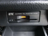 高速道路では便利なETCを装備しております。