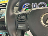 ステアリングリモコン装備で操作も楽々です!