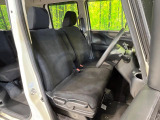 運転席シート廻りは使用感も少なく、良好な状態となっています。丁寧に使われていたことがよくわかりますね。