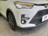 【シーケンシャルターンランプ付きLEDヘッドライト】人気の『流れるウィンカー』付きのLEDヘッドライトを装備♪高級感はもちろん、点灯時は存在感たっぷりで他車からも認識されやすく安心です。