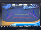 バックモニターで、後方の状況を安全に確認できます。狭い場所での駐車も安心です。運転に自信がない方にもおすすめです。