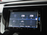 ナビゲーションは純正メモリーナビ(VXM-165VFi)を装着しております。AM、FM、CD、DVD再生、Bluetooth、音楽録音再生、フルセグTVがご使用いただけます。