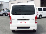 国家整備資格を取得しておりますメカニックが、大切なお客様のお車をご納車に向けて整備致します♪