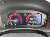 【スピードメーター】メーターがシンプルで見やすく運転しやすいですね。