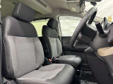 見通しのよいすっきりとした視界で、誰でも運転しやすいです。運転のしやすさは疲れにくさにも繋がりますよ♪