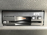 【ETC】高速道路の料金所をストレスなく通過!話題のスポットやサービスエリアに多い「スマートIC」利用時は必須のアイテムです。当店でセットアップを実施、ご納車当日からすぐにご利用いただけます!