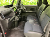 運転しやすい配置のメーター類と操作系。直感的に操作でき、運転に集中できます。快適な運転環境をご提供します。