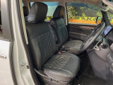 ドライバーによって運転しやすいポジションは異なり、あの車はどうなのか不安なこともありますよね。気になるお車は店頭で乗り込んでご確認いただけます♪