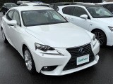 IS 300h バージョンL 4WD 本革シート