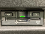 ETC車載器を搭載で、高速道路の料金所をスムーズに通過できます。スマートな移動をサポートします。