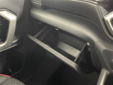 店舗にて現車の確認もいただけますので、お電話で在庫のご確認の上是非ご来店くださいませ。