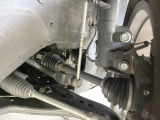 お車を安心してお乗りいただく為には、足回りの定期点検が欠かせません。サービスサポート(有償保証)では無料点検もご提供しており、安心のカーライフをお過ごしいただけるサポート体制が整っています。