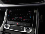 Audi Approved有明店は正規ディーラーであることはもちろんの事、保険代理店でもあります。セールススタッフは保険の有資格者ですので保険のご相談もお任せください。
