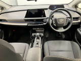 室内外はもちろん、シートを外してニオイの元となるフロアカーペットまで消臭・除菌を実施。中古車を気持ちよくお乗りいただけるクリーニングサービスです。詳細は販売店スタッフまでおたずねください。