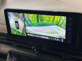 【アラウンドビューモニター】専用のカメラにより、上から見下ろしたような視点で360度クルマの周囲を確認することができます☆死角部分も確認しやすく、狭い場所での切り返しや駐車もスムーズに行えます。