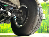 お車を安心してお乗りいただく為には、足回りの定期点検が欠かせません。サービスサポート(有償保証)では無料点検もご提供しており、安心のカーライフをお過ごしいただけるサポート体制が整っています。