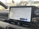 お気に入りの音楽を、高音質で楽しめます。Bluetooth接続でスマートフォンと連携すれば、さらに快適に音楽鑑賞。長距離ドライブも楽しくなります。