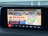 目的地設定も簡単。高精細な地図で、スムーズなカーナビゲーションをサポートします。ドライブの計画もより楽しくなりますね。
