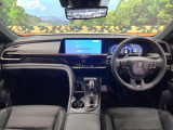 クラウンスポーツ 2.5 Z E-Four 4WD 