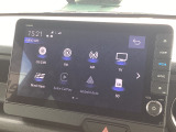 ナビゲーションは純正9インチメモリーナビ(LXU-242NBi)を装着しております。AM、FM、CD、DVD再生、Bluetooth、音楽録音再生、フルセグTVがご使用いただけます。