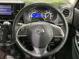 【ステアリングスイッチ】運転中、前方から目線をそらすことなく、オーディオ等の操作が可能な便利機能!安心&快適なドライブを演出してくれます♪