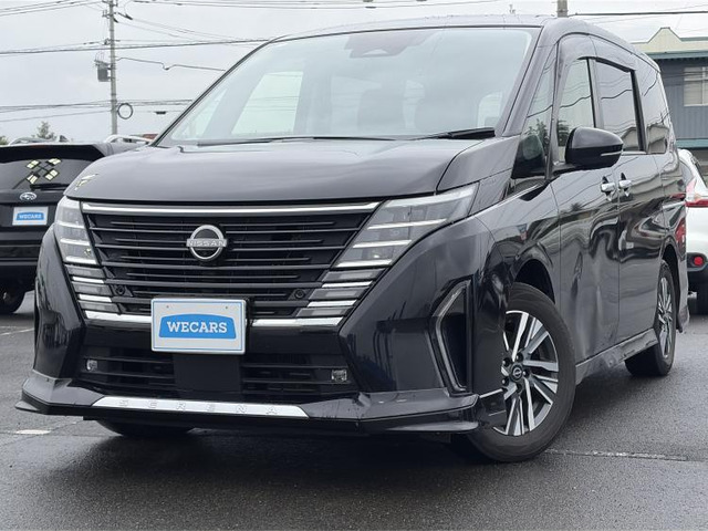 セレナ 1.4 e-POWER ハイウェイスターV 