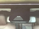 【トヨタセーフティセンス】走行中に前方の車両等を認識し、衝突しそうな時は警報とブレーキで衝突回避と被害軽減をアシスト。より安全にドライブをお楽しみいただけます。
