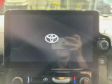【10.5インチ ディスプレイオーディオ】大画面のディスプレイはAppleCarPlayやAndroidAutoが利用可能。大きな画面でスマホナビアプリ等が利用いただけます♪