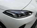 また、BMW正規認定中古車は、エマージェンシーサービスが自動付帯。24時間365日、皆様のカーライフをサポート致します。確かな安心のうえで、「駆けぬける歓び」をご堪能ください。