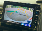 【バックカメラ】駐車時に後方がリアルタイム映像で確認できます。大型商業施設や立体駐車場での駐車時や、夜間のバック時に大活躍!運転スキルに関わらず、今や必須となった装備のひとつです!