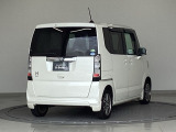 バックカメラが付いているのでバックでの車庫入れも安心です。