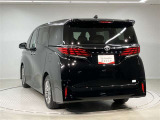 その他にも各種保険、お車の買取(T-UP)、JAF、TSカード、携帯電話などの取扱いをしております。詳しくはスタッフにお尋ねください。