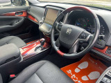 室内は広々しています。当社では、ご納車前に全車室内クリーニング・除菌を無料で行います。