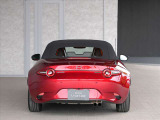 神戸マツダ神戸西インター店は、通常ディーラー+&alpha;の次世代型店舗としてROADSTER EXPERIENCE SPACEの冠を掲げ、「いつでも・誰でも・気軽に会いに行ける」ロードスターUカー専門店。