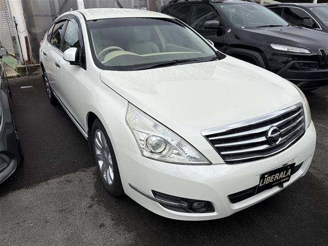 ティアナ 2.5 250XV 修復歴無し