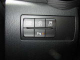 安全装備のON/OFFボタンに障害物センサーの電源ボタンも付いております♪