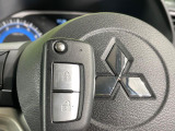 【キーレス】少し離れた場所からでもボタン一つでドアの開錠・施錠ができるのでとっても便利!ドアの鍵穴周りに傷をつけることもありません♪
