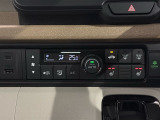 寒い季節に快適にお過ごしいただけるシートヒーターを装備しています。