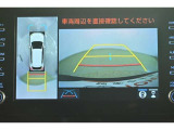 専用のカメラにより、上から見下ろしたような視点で360度クルマの周囲を確認することができます☆縦列駐車や幅寄せ時に活躍してくれます