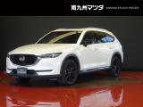 中古車専門再生工場にて熟練専任スタッフが丁寧に清掃、仕上げを実施しております。また、お客様に安心してご検討いただける様、公取協が定める基準に基づき車両検査を実施し、車両状態評価証を発行しております。
