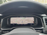 メーターパネルにはナビの地図画面も全面表示できます。